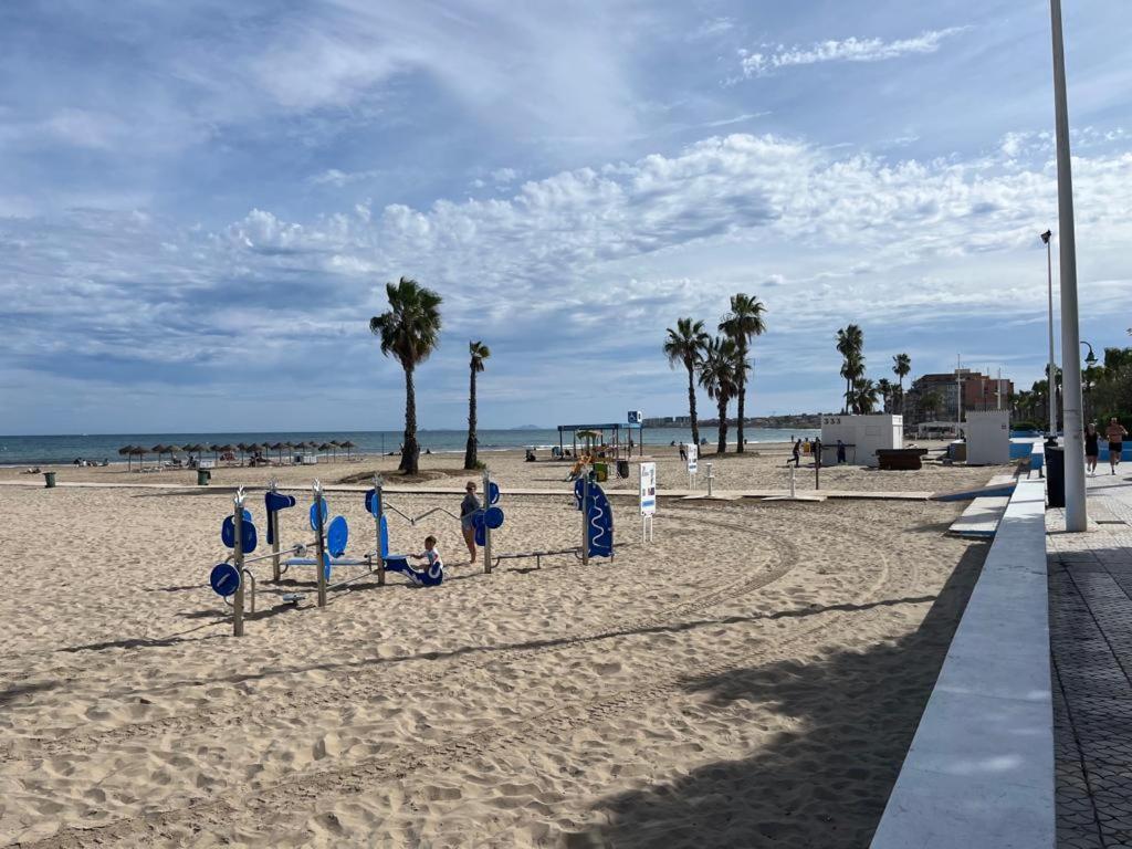 Beach Apartment Amalia Torrevieja Extérieur photo